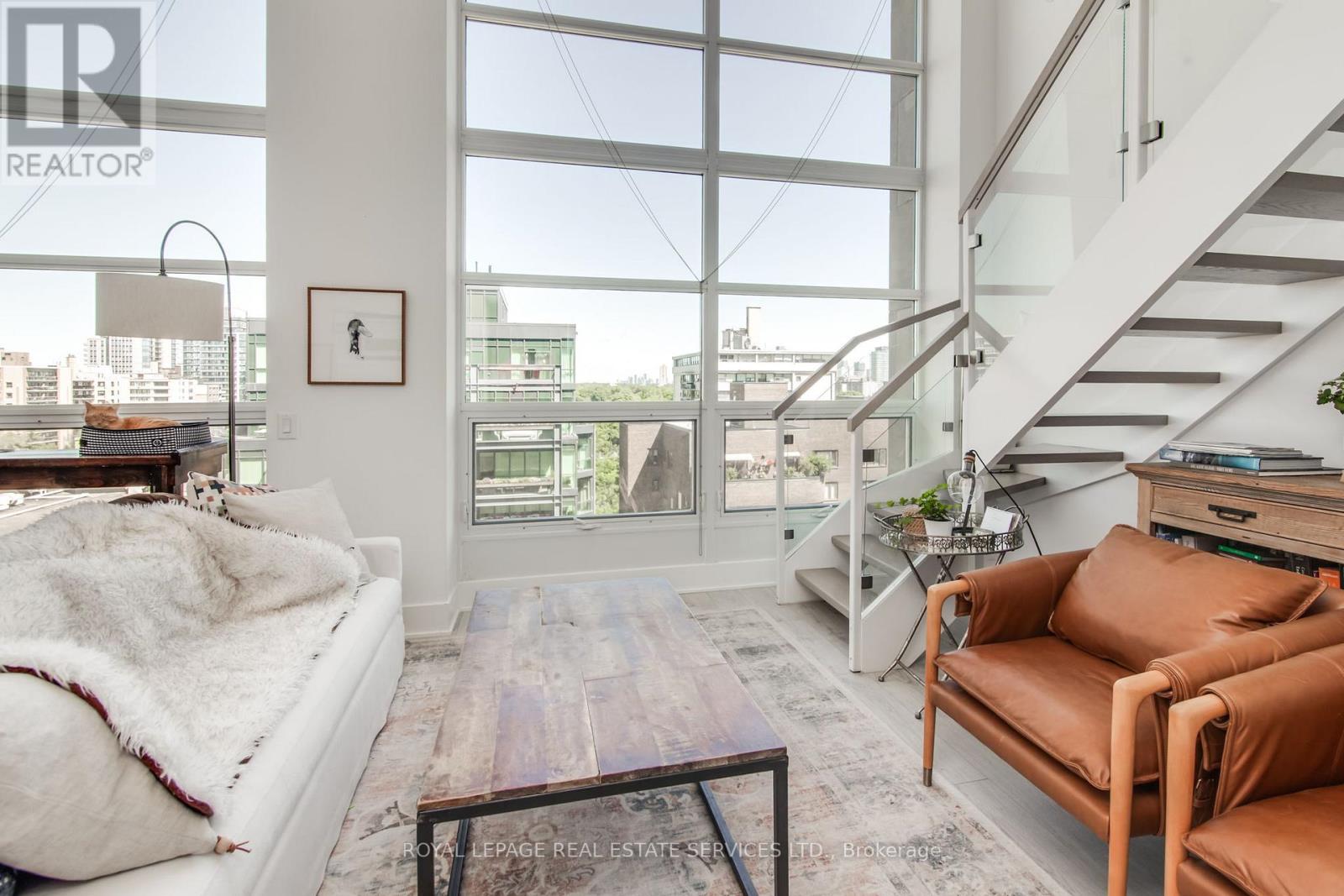 906 - 111 St Clair Avenue W, Toronto, Ontario  M4V 1N5 - Photo 3 - C12532286