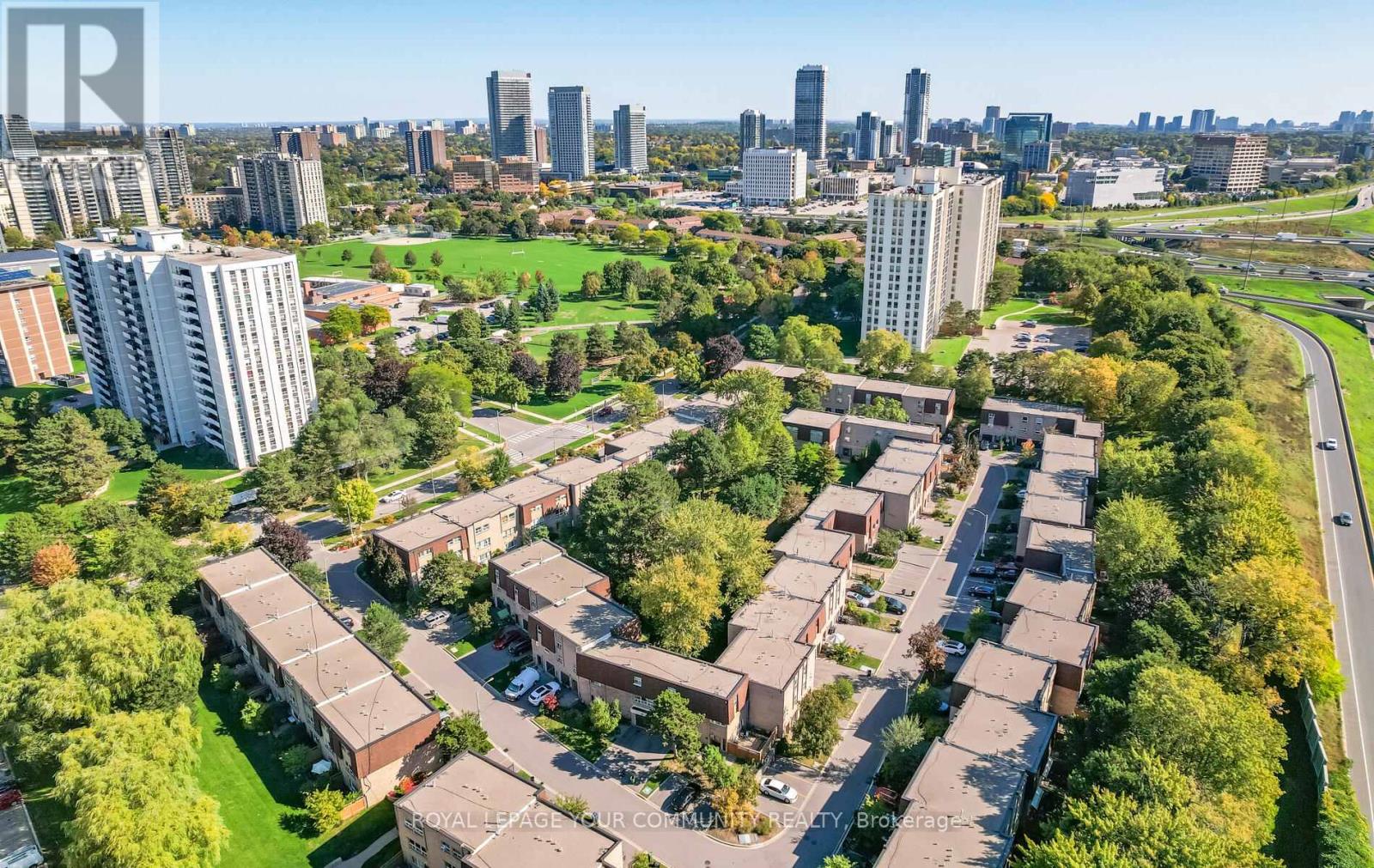 10 Village Green Way, Toronto, Ontario  M2J 1K8 - Photo 37 - C12532342