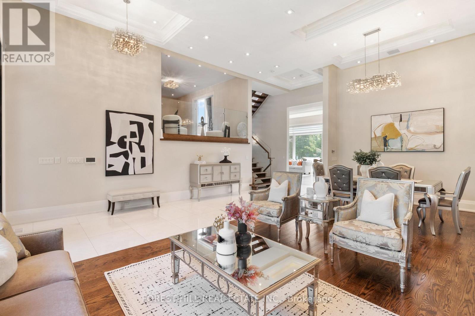 57 Wedgewood Drive, Toronto, Ontario  M2M 2H4 - Photo 5 - C12532360