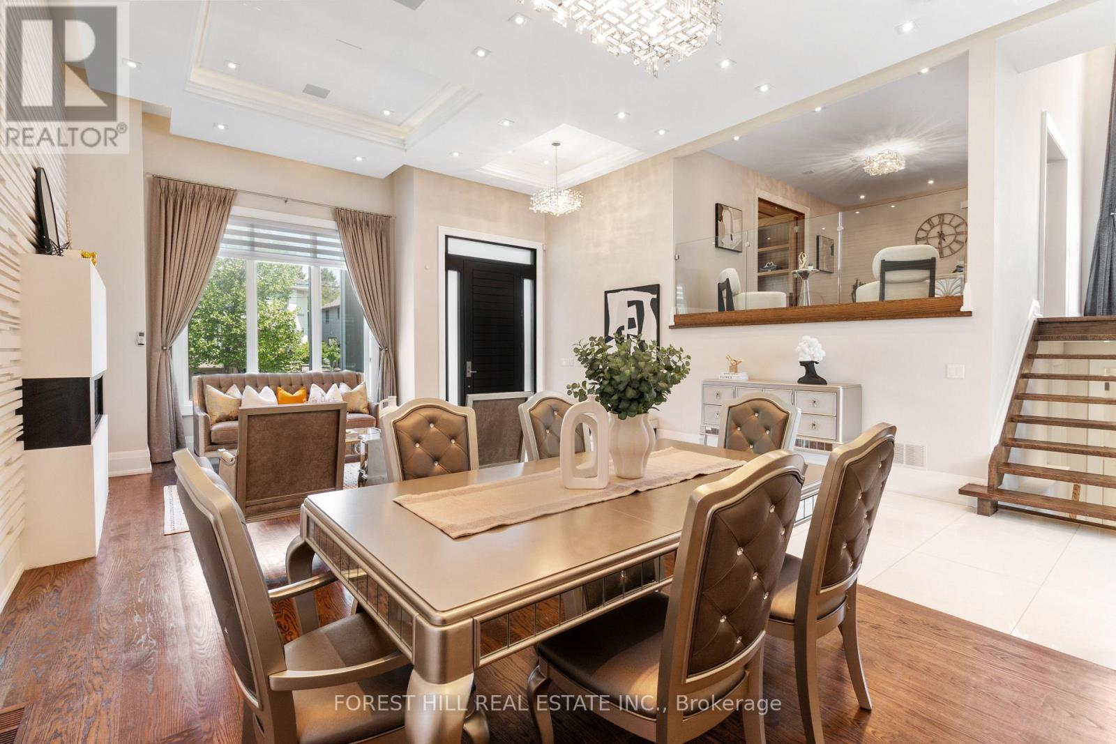 57 Wedgewood Drive, Toronto, Ontario  M2M 2H4 - Photo 8 - C12532360