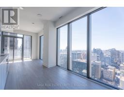 2903 - 8 CUMBERLAND STREET