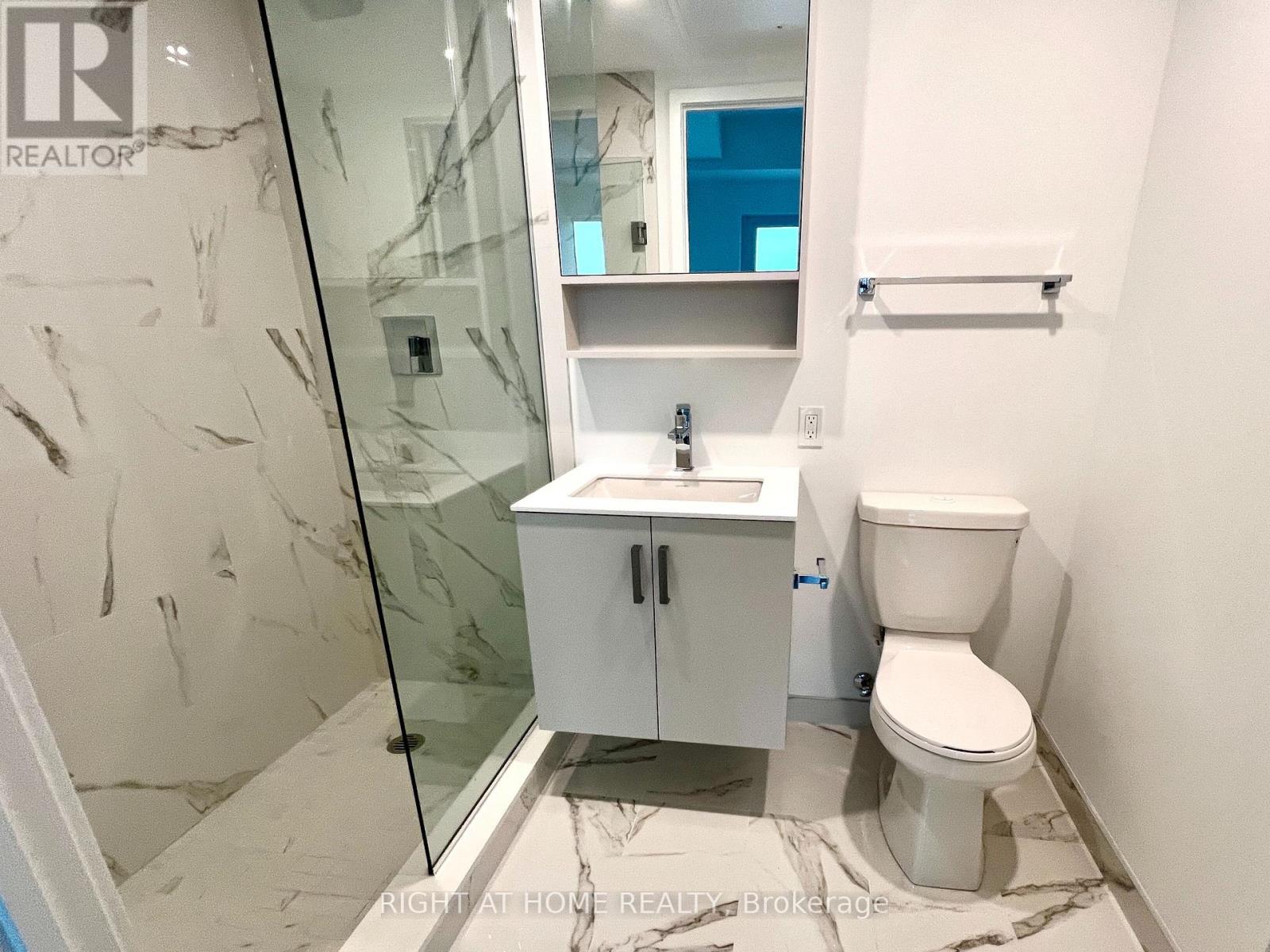 5207 - 88 Queen Street E, Toronto, Ontario  M5C 0B6 - Photo 11 - C12532402