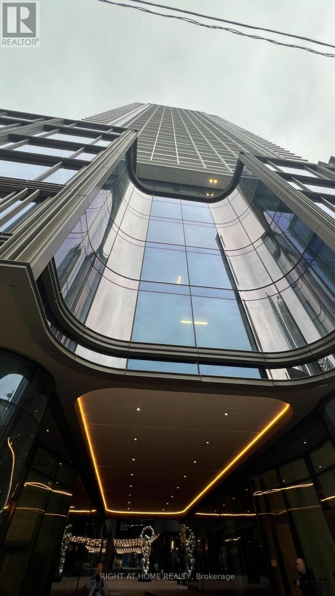 5207 - 88 Queen Street E, Toronto, Ontario  M5C 0B6 - Photo 14 - C12532402