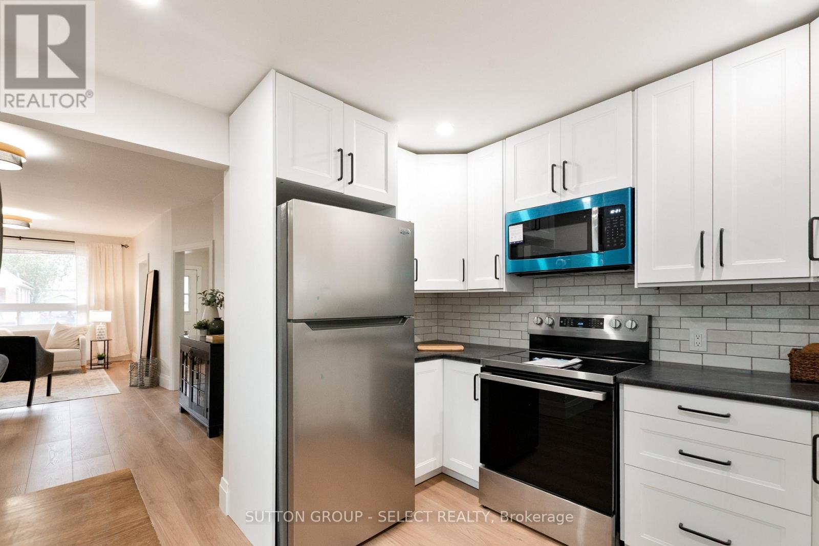 104 Oak Street, London East, Ontario  N5Z 2H6 - Photo 24 - X12532426