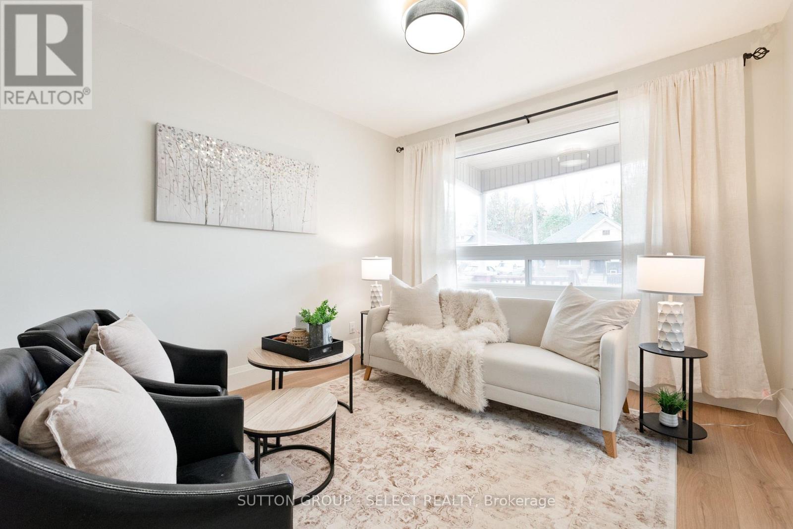 104 Oak Street, London East, Ontario  N5Z 2H6 - Photo 9 - X12532426