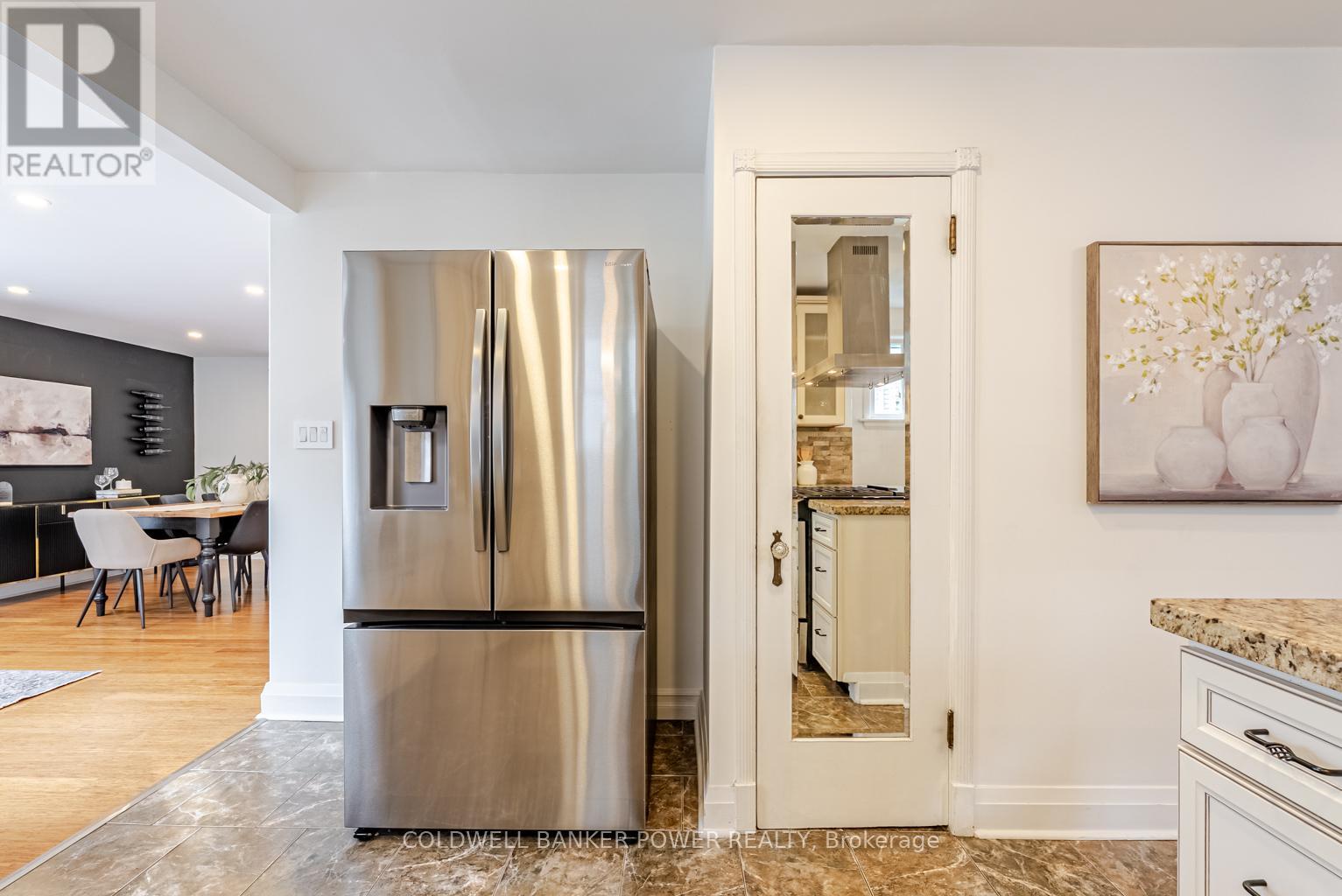 Photo 13 of 41 for 148 Iroquois Avenue