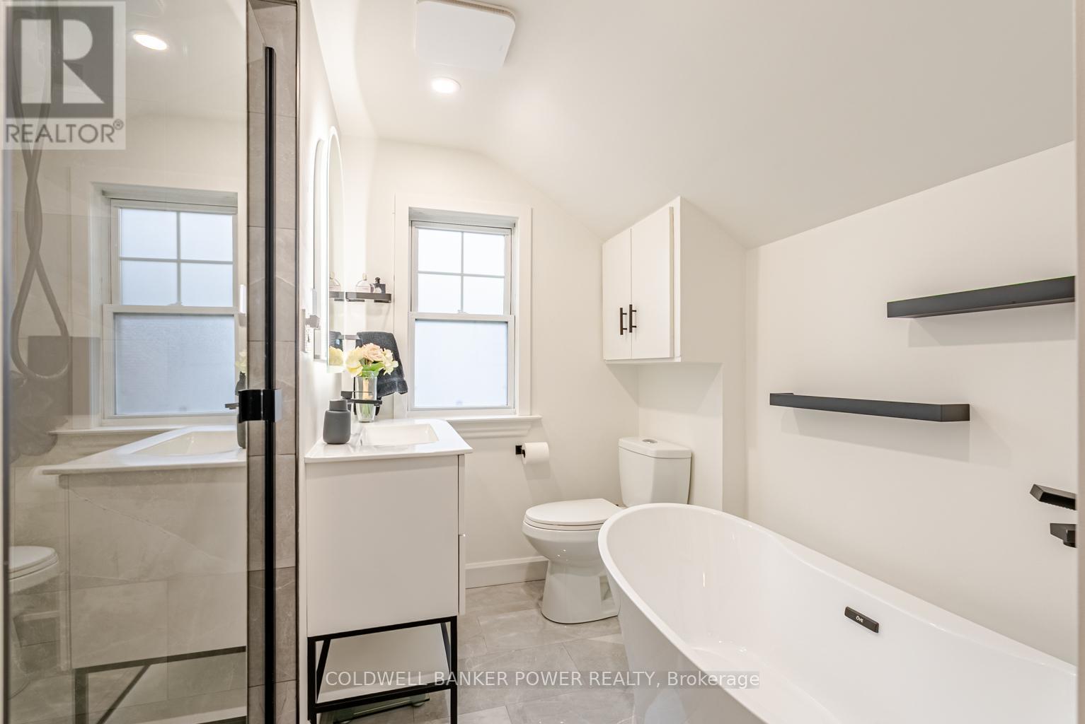 Photo 24 of 41 for 148 Iroquois Avenue