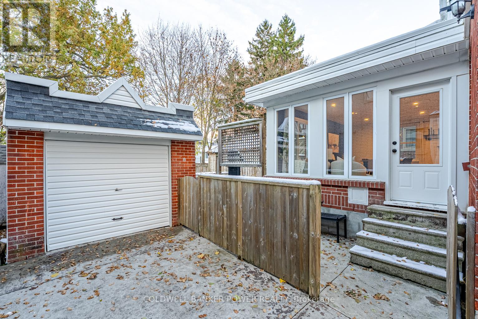 Photo 34 of 41 for 148 Iroquois Avenue