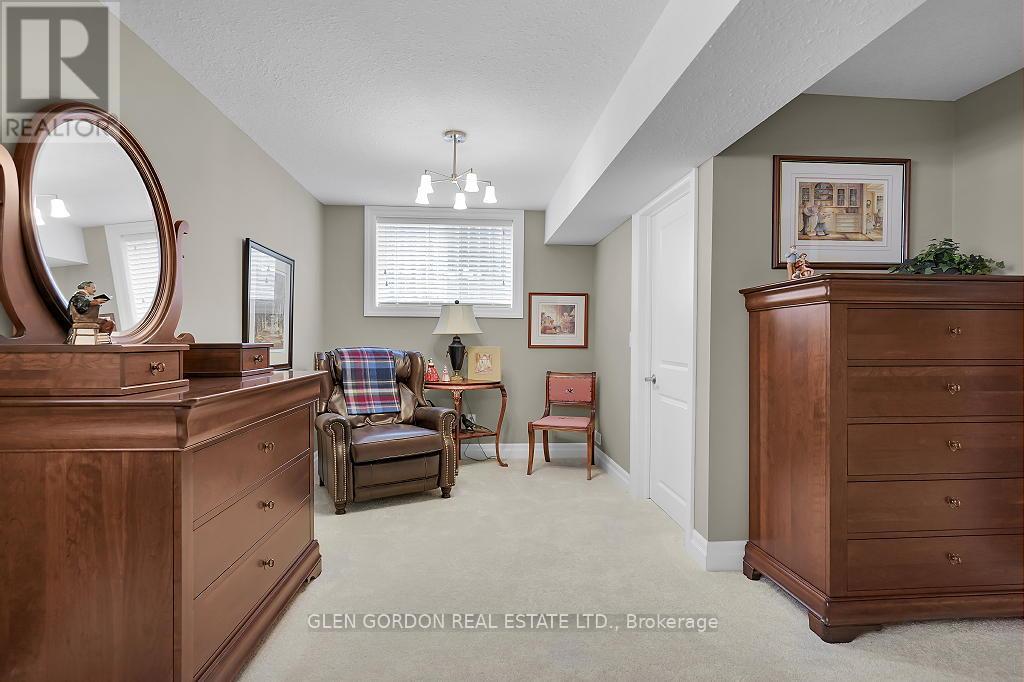 3390 Settlement Place, London South, Ontario  N6P 0A7 - Photo 33 - X12532614