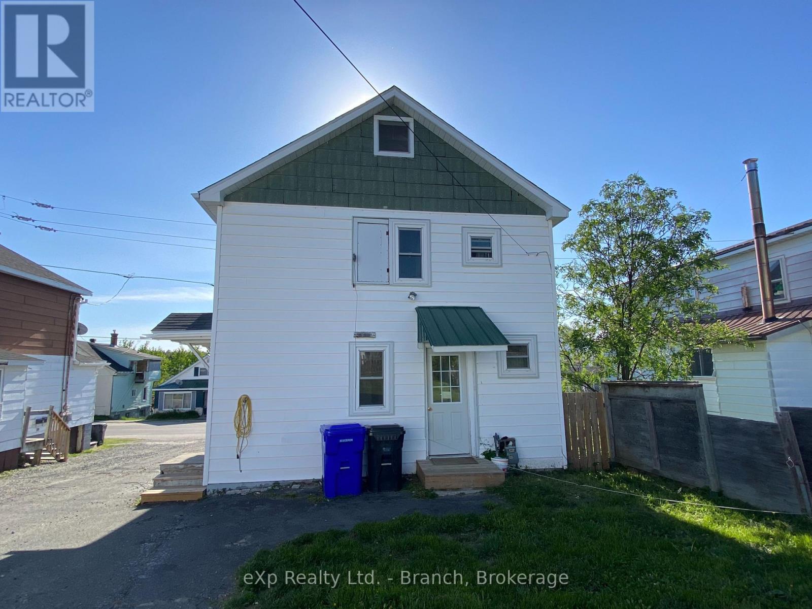 35 Main Street, Kirkland Lake, Ontario  P2N 3E2 - Photo 2 - T12532656
