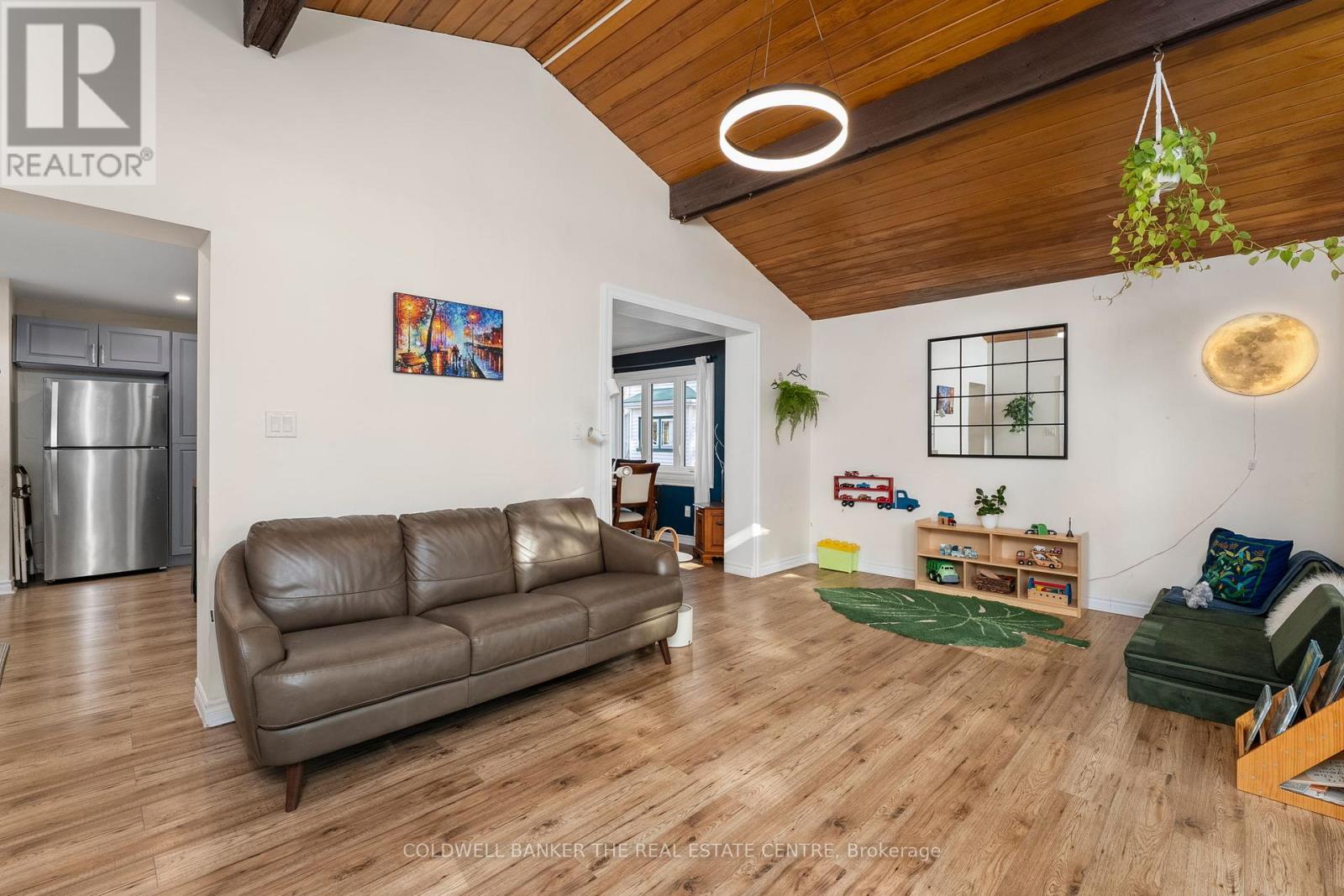 105 Hillcroft Street, Oshawa, Ontario  L1G 2L3 - Photo 10 - E12532272