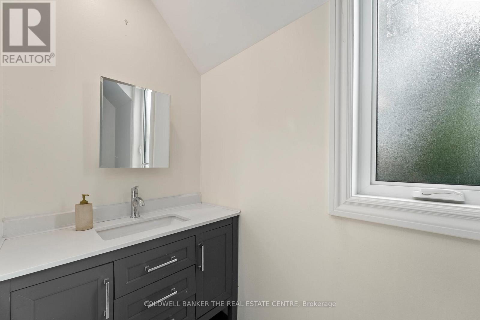 105 Hillcroft Street, Oshawa, Ontario  L1G 2L3 - Photo 26 - E12532272