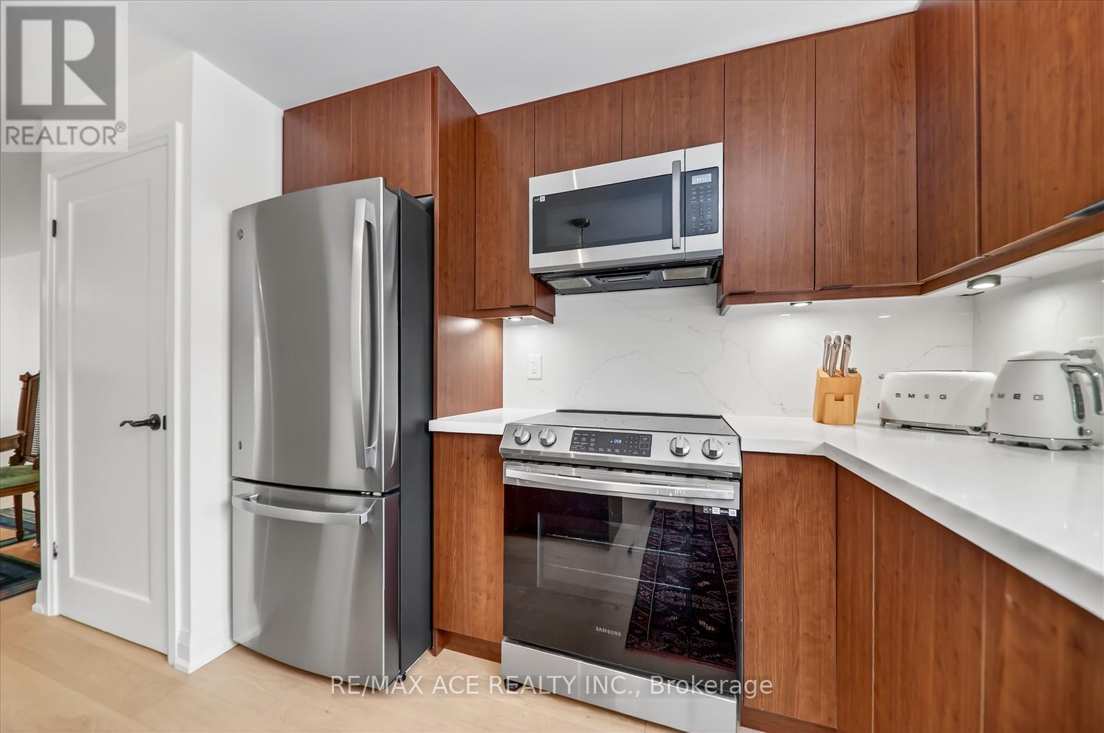 100 Brimwood Boulevard, Toronto, Ontario  M1V 1C2 - Photo 10 - E12532296