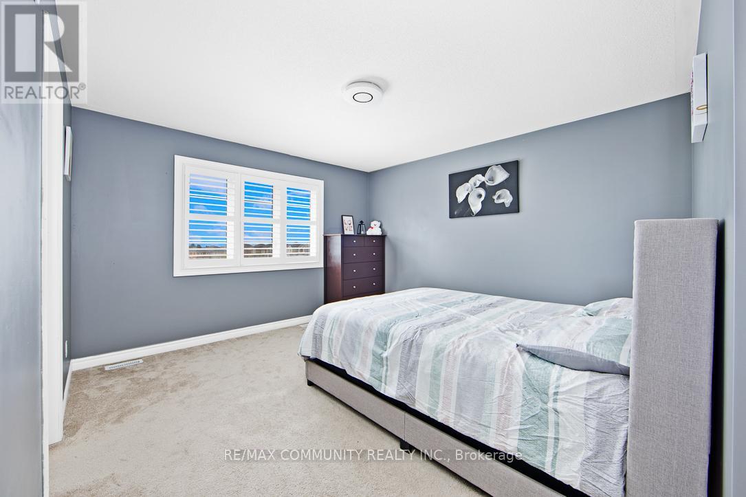 1073 Skyridge Boulevard, Pickering, Ontario  L1X 0M8 - Photo 11 - E12532326