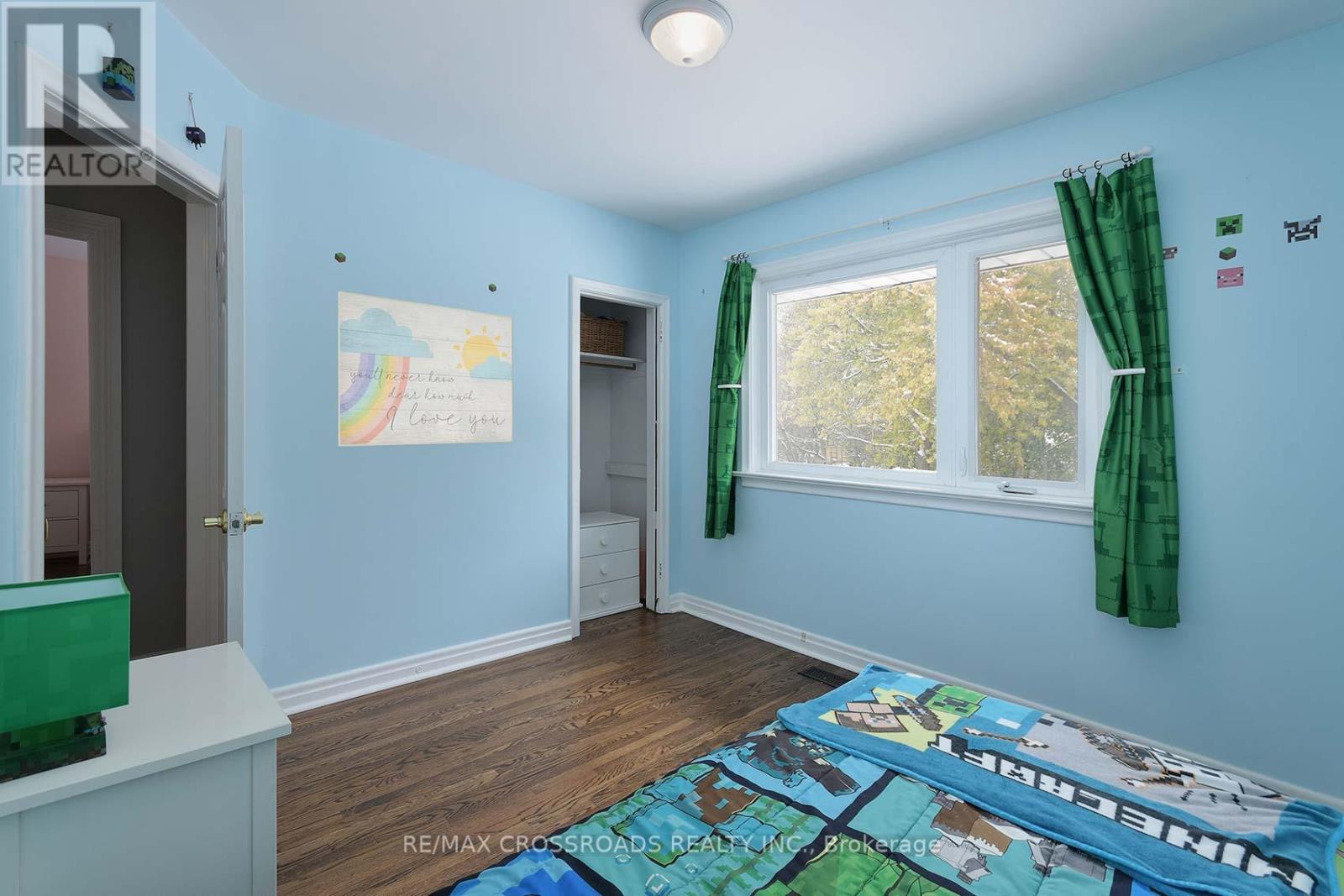 40 Stansbury Crescent, Toronto, Ontario  M1K 4R6 - Photo 13 - E12532396