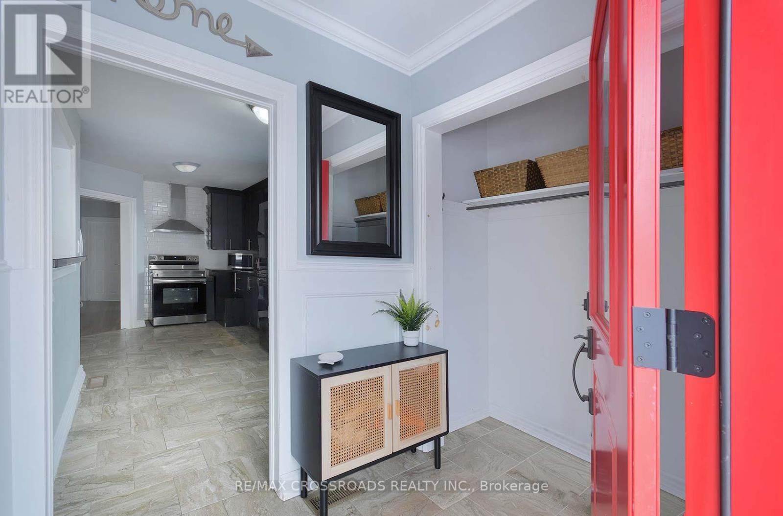 40 Stansbury Crescent, Toronto, Ontario  M1K 4R6 - Photo 3 - E12532396