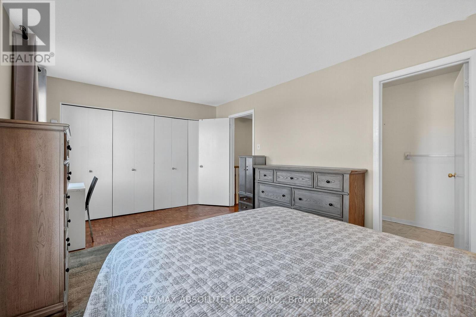 2628 Baseline Road, Ottawa, Ontario  K2H 7B4 - Photo 34 - X12532422