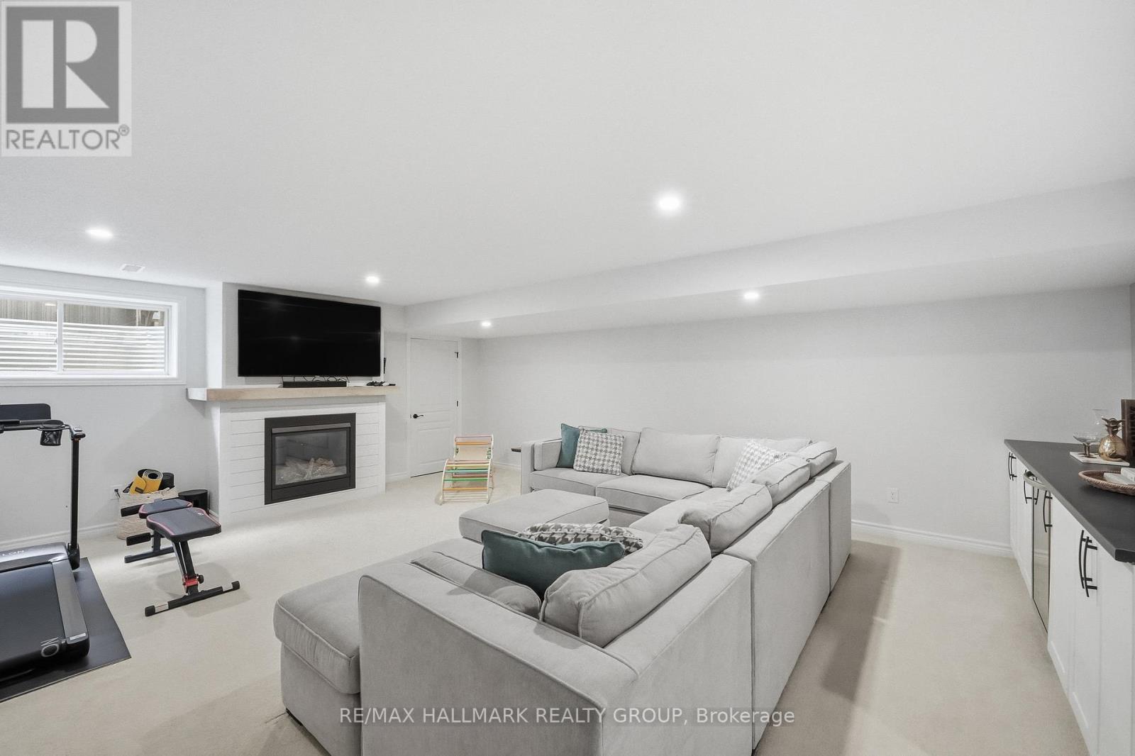 314 Melodie Street, Ottawa, Ontario  K1W 0H9 - Photo 28 - X12532436