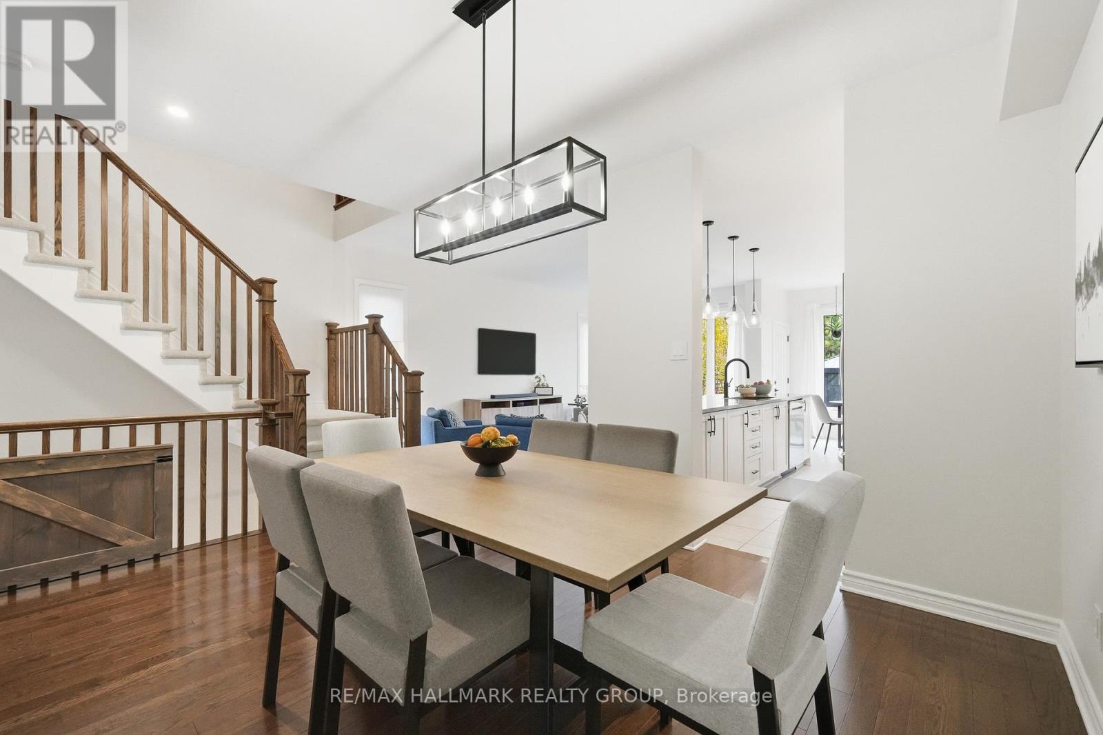 314 Melodie Street, Ottawa, Ontario  K1W 0H9 - Photo 8 - X12532436