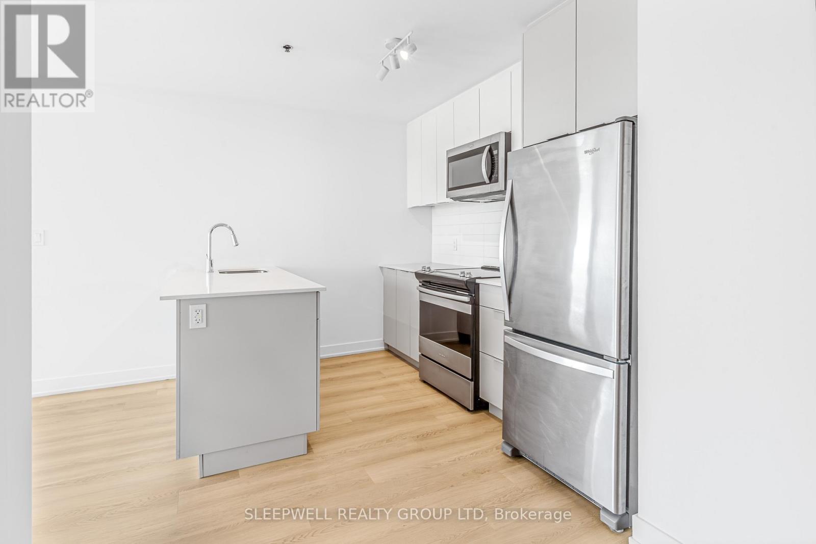 1910 - 1354 Carling Avenue, Ottawa, Ontario  K1Z 7L5 - Photo 3 - X12532582