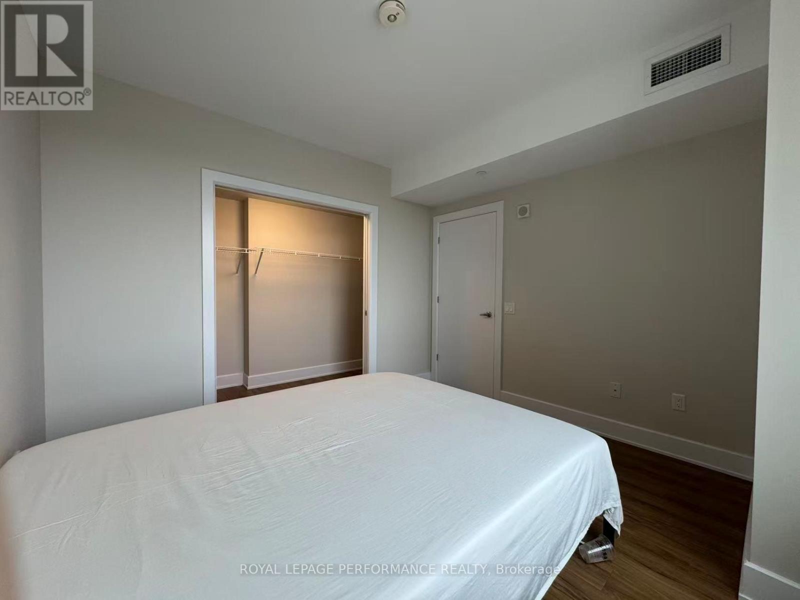 0804 - 518 Rochester Street, Ottawa, Ontario K1S 5W4 - Photo 10 - X12532684