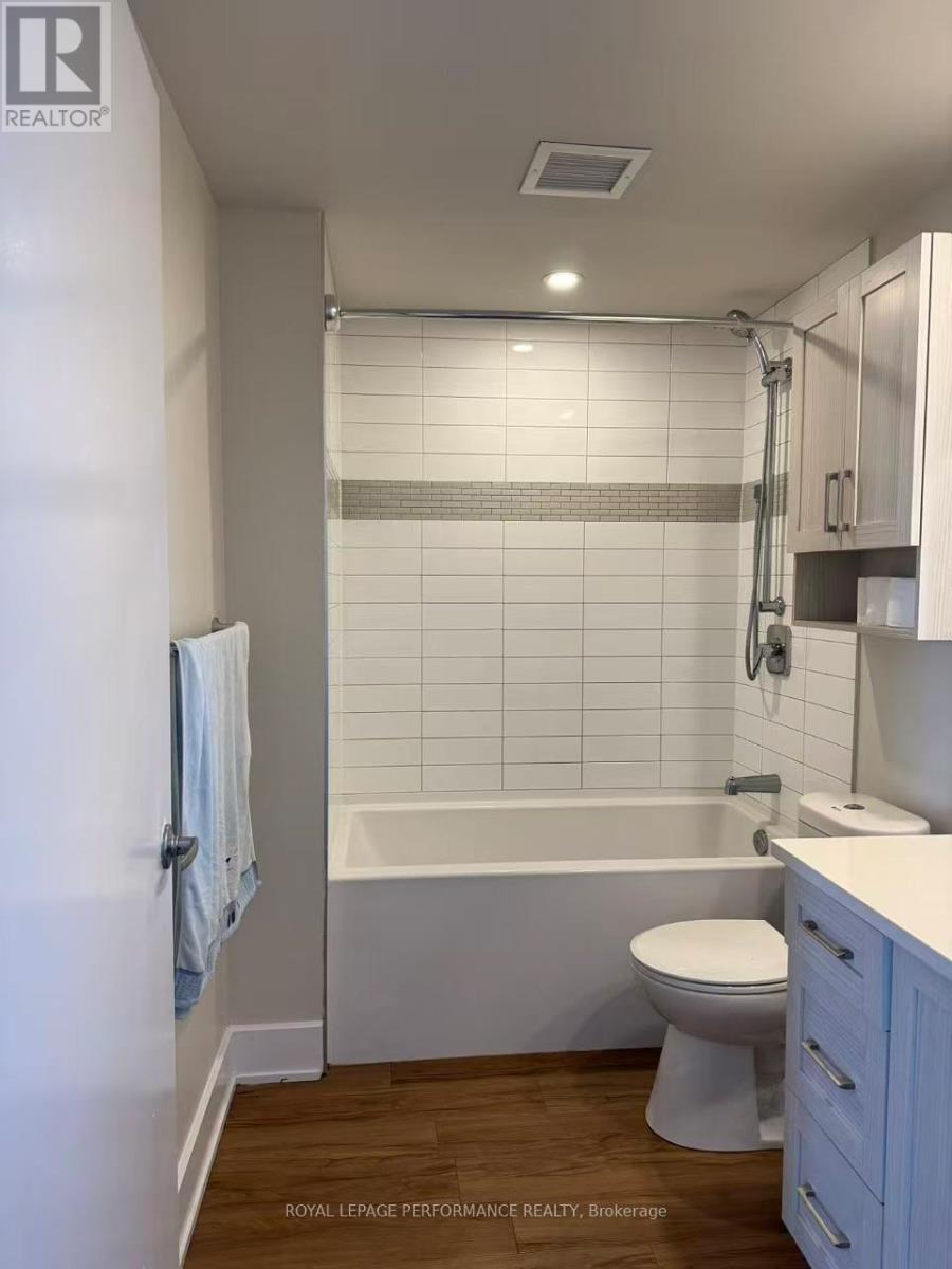 0804 - 518 Rochester Street, Ottawa, Ontario K1S 5W4 - Photo 8 - X12532684