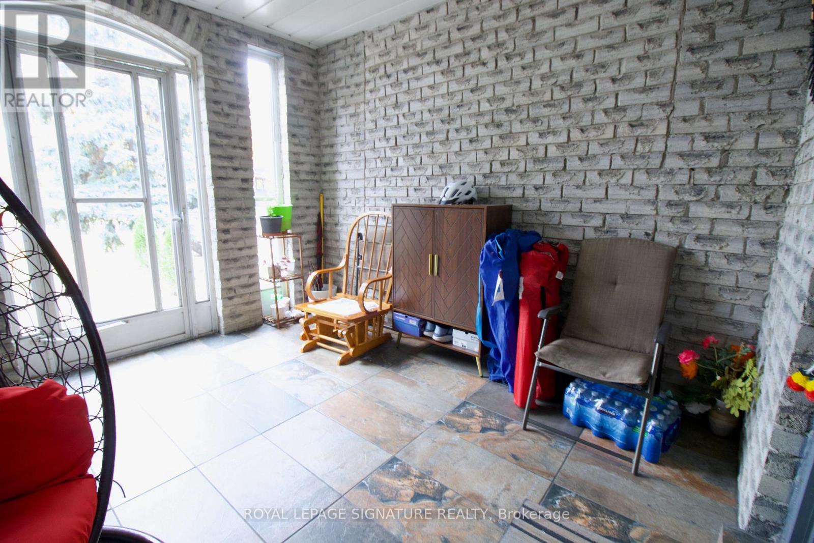 5125 Salishan Circle, Mississauga, Ontario  L5R 3E8 - Photo 12 - W12531104