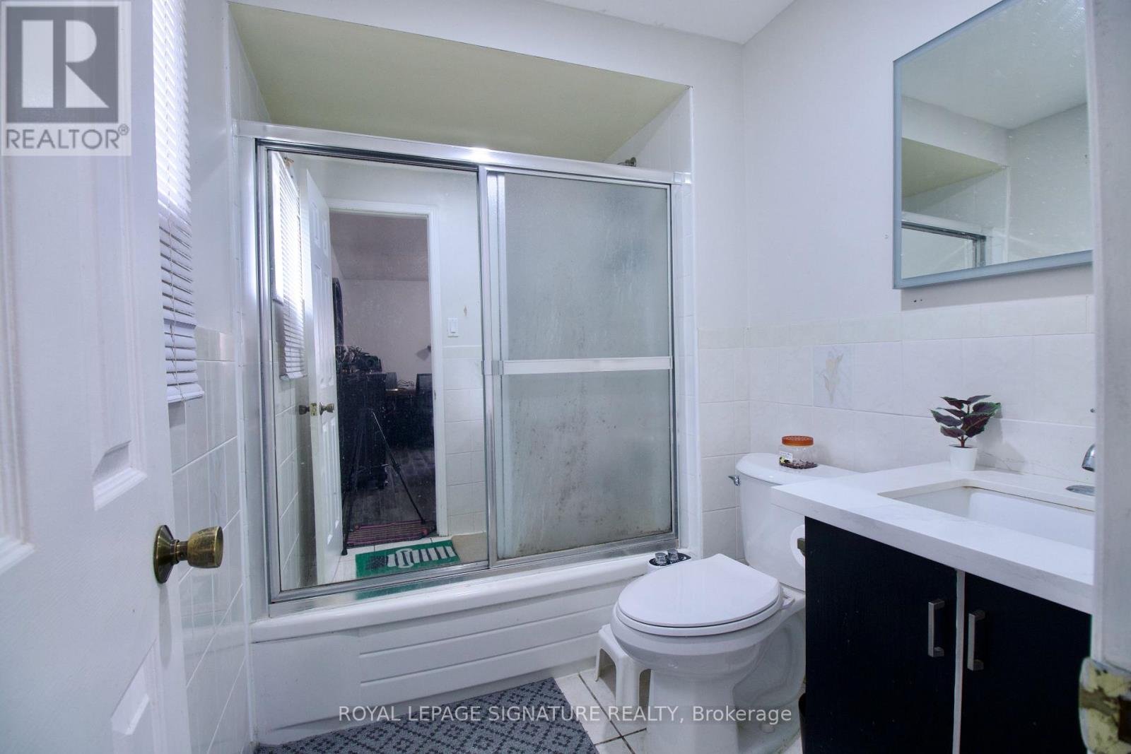 5125 Salishan Circle, Mississauga, Ontario  L5R 3E8 - Photo 30 - W12531104