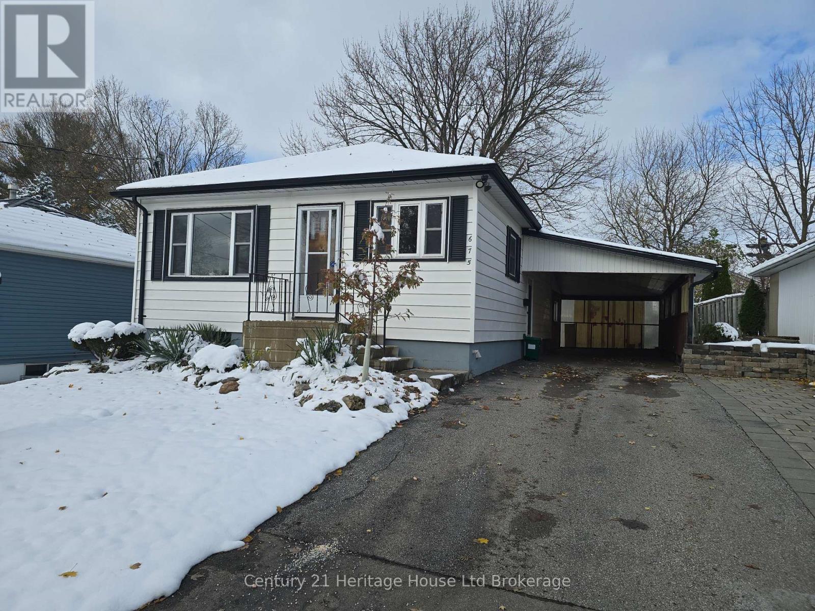 675 MILLER STREET, Woodstock, Ontario