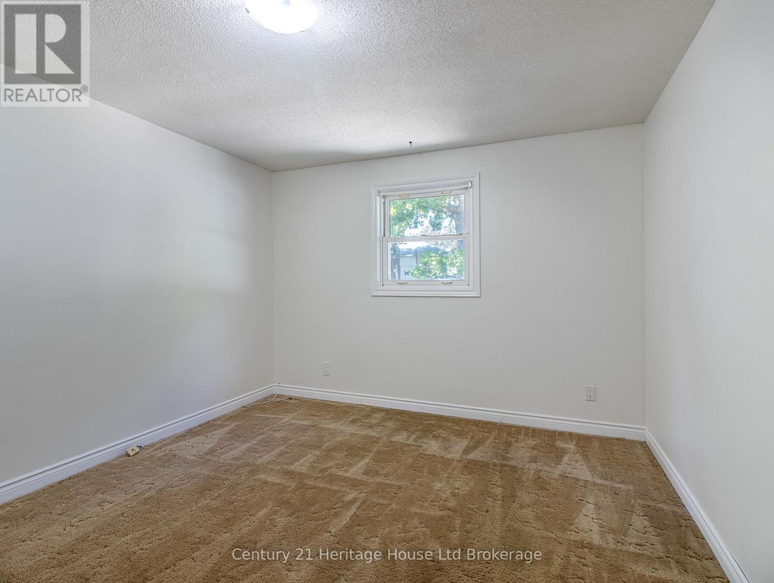 675 Miller Street, Woodstock, Ontario  N4S 5K2 - Photo 18 - X12532710