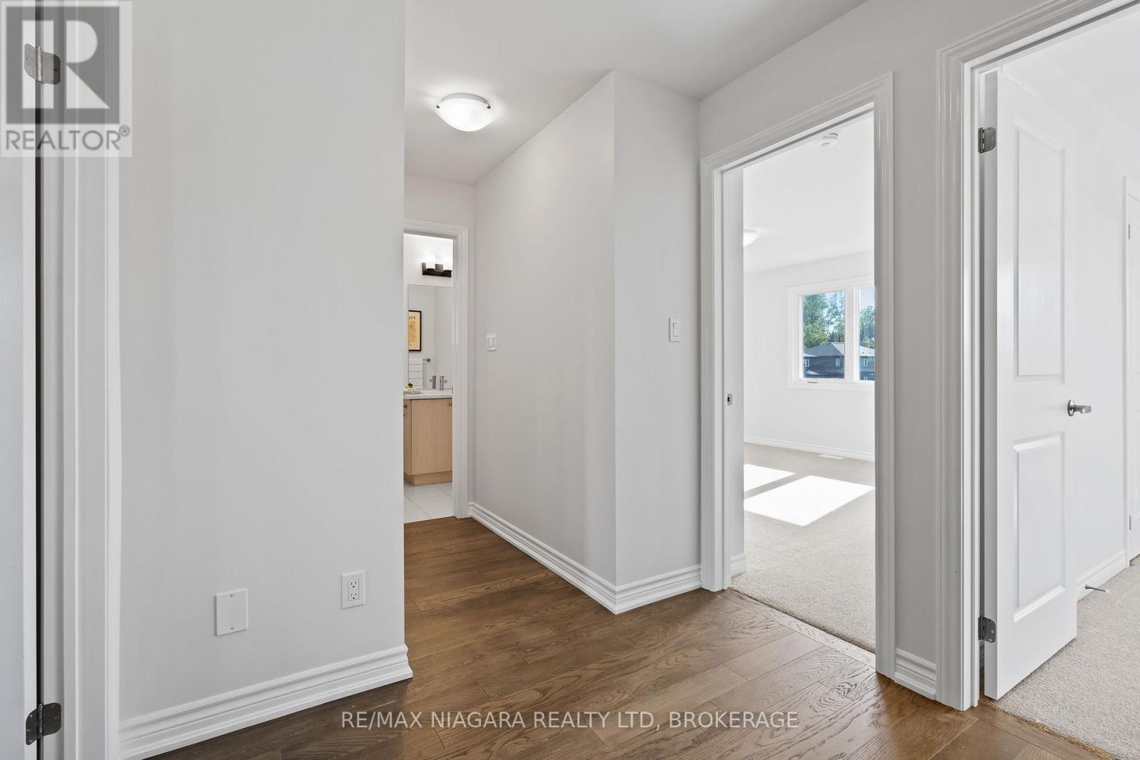 219 Wells Avenue, Fort Erie, Ontario L0S 1N0 - Photo 17 - X12532690