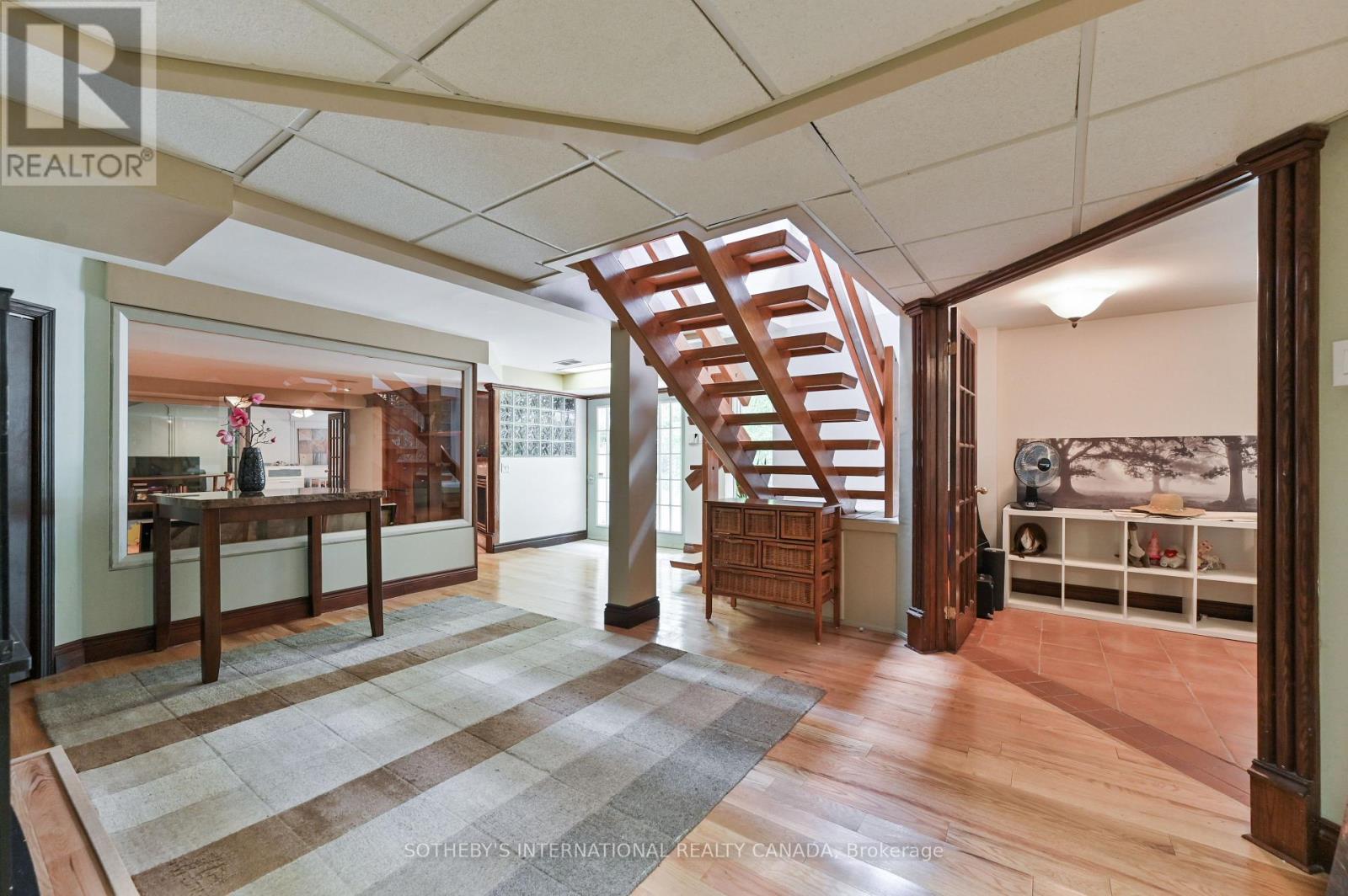 130 Monsheen Drive, Vaughan, Ontario  L4L 2E7 - Photo 17 - N12532350