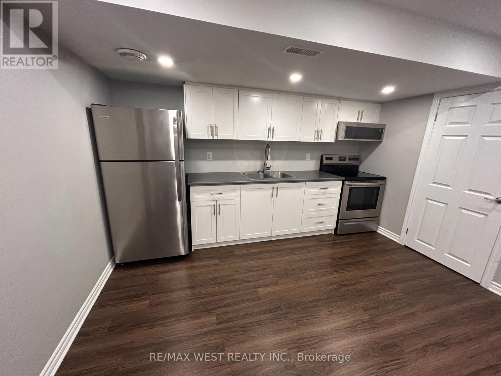 149 Sharpe Crescent, New Tecumseth, Ontario  L0G 1W0 - Photo 4 - N12532398