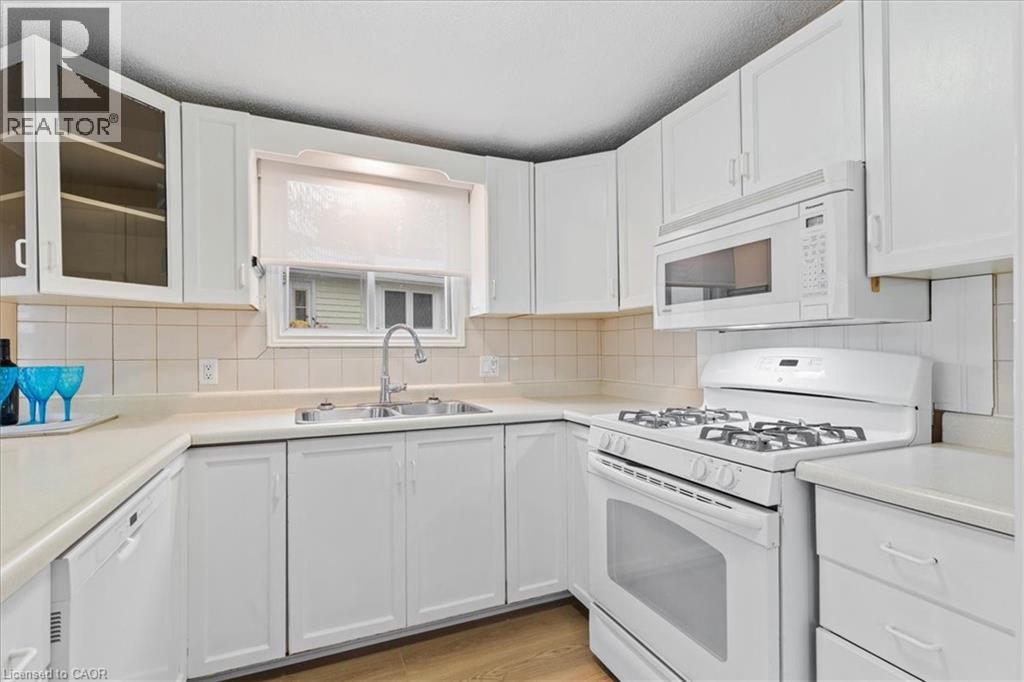 5 Bush Lane, Puslinch, Ontario  N1H 6H9 - Photo 12 - 40787379