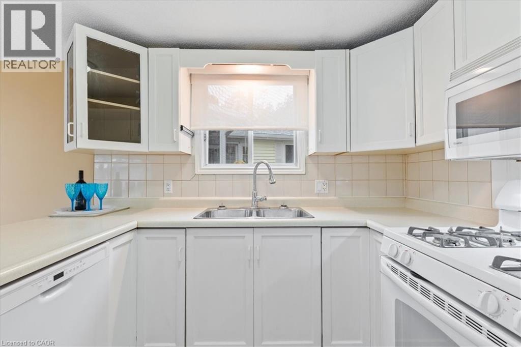 5 Bush Lane, Puslinch, Ontario  N1H 6H9 - Photo 13 - 40787379