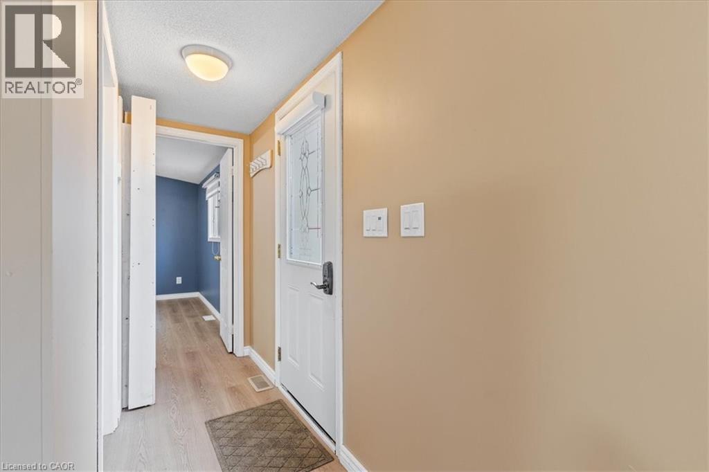 5 Bush Lane, Puslinch, Ontario  N1H 6H9 - Photo 18 - 40787379