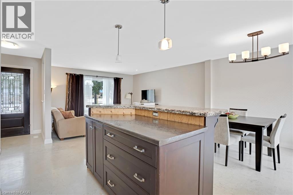 12 Sycamore Place, Kitchener, Ontario  N2M 4G1 - Photo 11 - 40786490