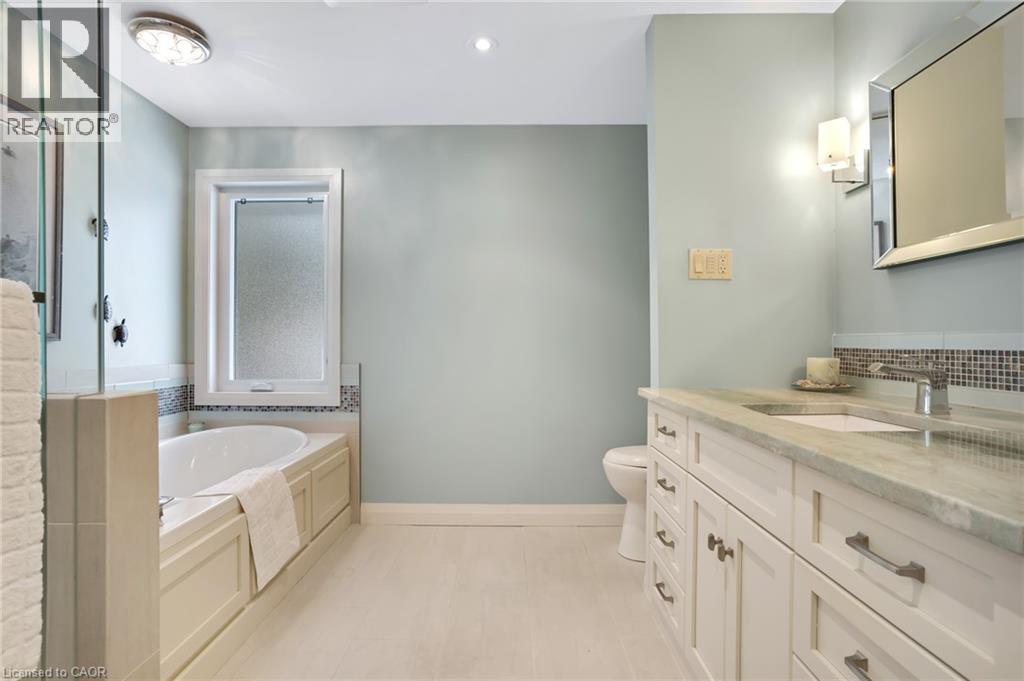 12 Sycamore Place, Kitchener, Ontario  N2M 4G1 - Photo 18 - 40786490