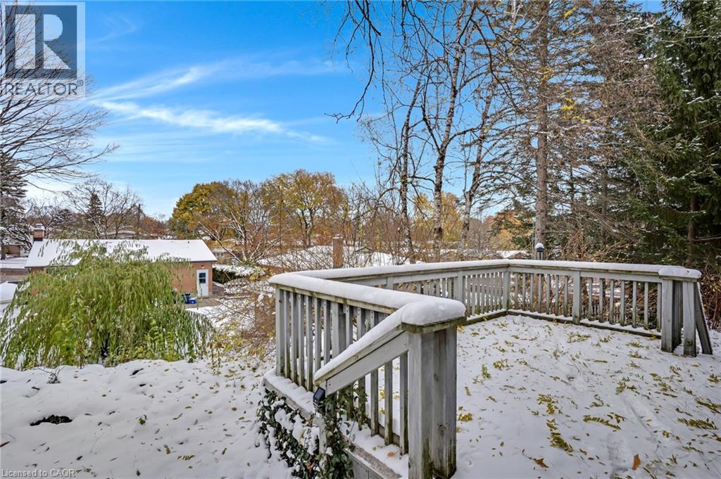12 Sycamore Place, Kitchener, Ontario  N2M 4G1 - Photo 36 - 40786490