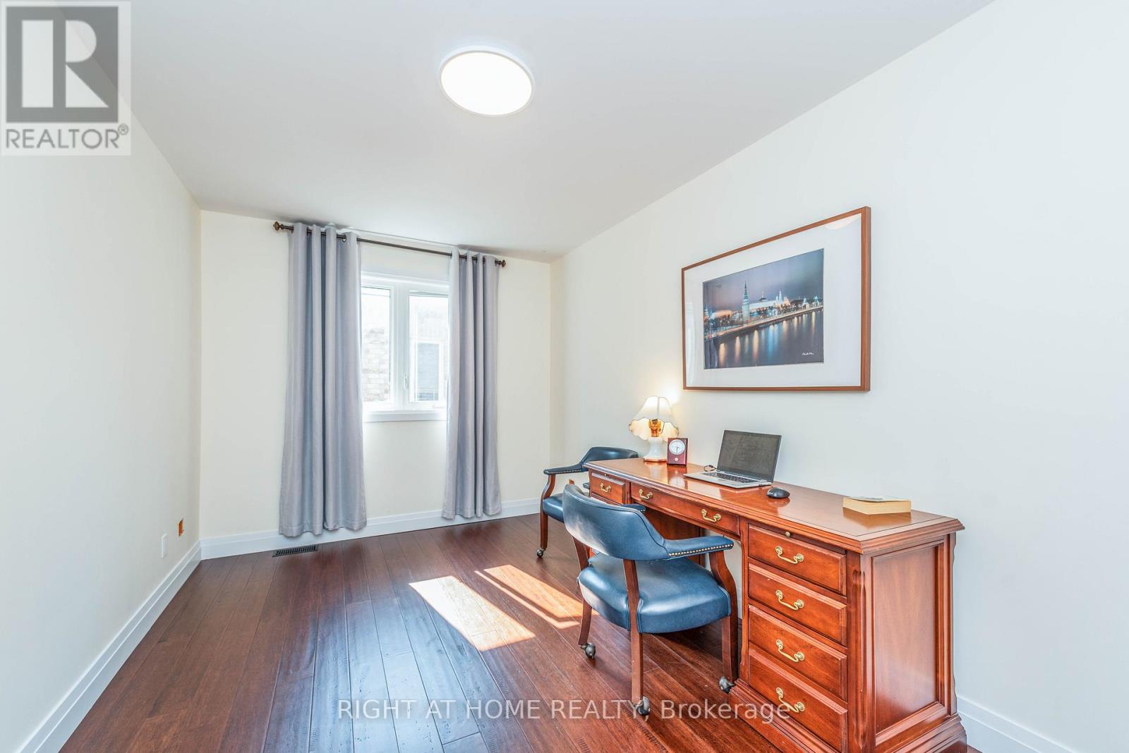 11 Ottaway Avenue, Barrie, Ontario  L4M 2W6 - Photo 23 - S12532276