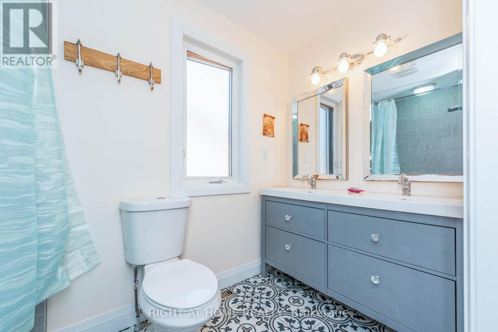 11 Ottaway Avenue, Barrie, Ontario  L4M 2W6 - Photo 27 - S12532276