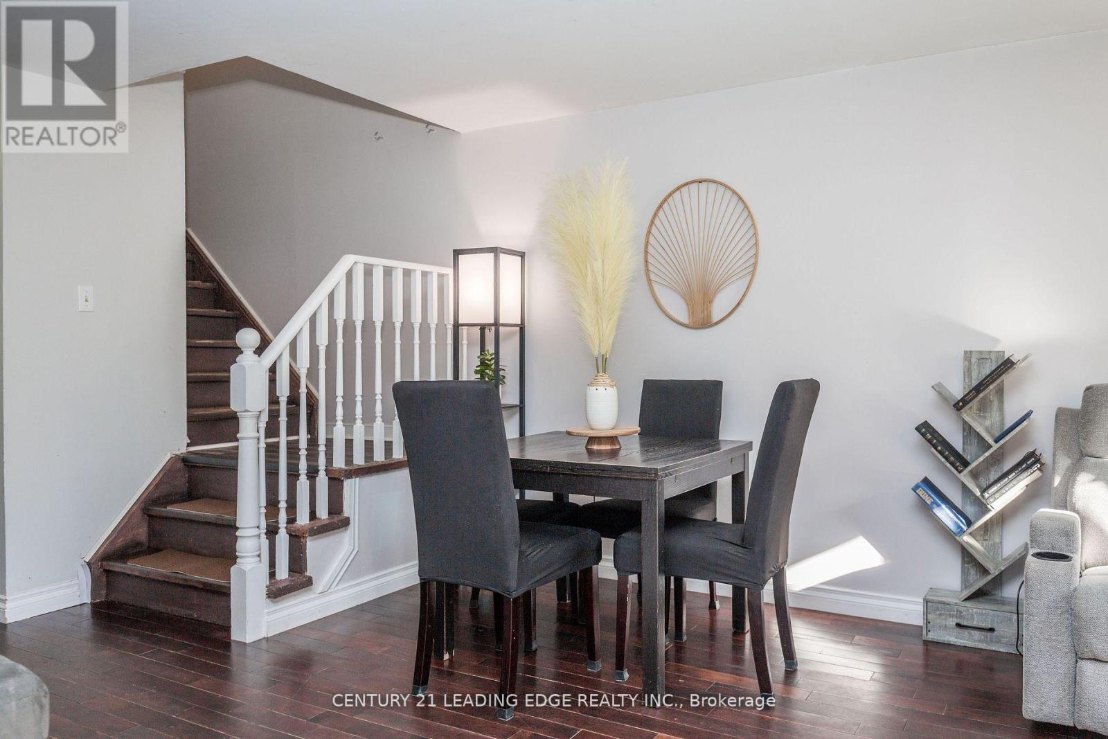 14 Quail Crescent, Barrie, Ontario  L4N 6X1 - Photo 5 - S12532362