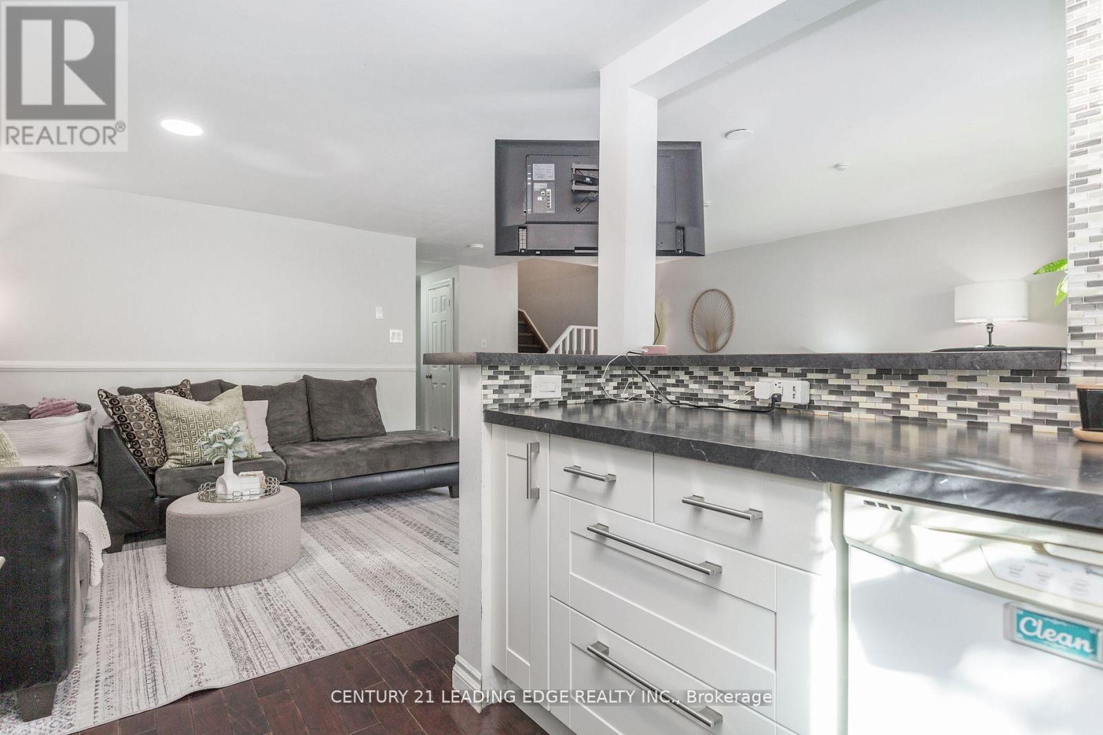 14 Quail Crescent, Barrie, Ontario  L4N 6X1 - Photo 6 - S12532362