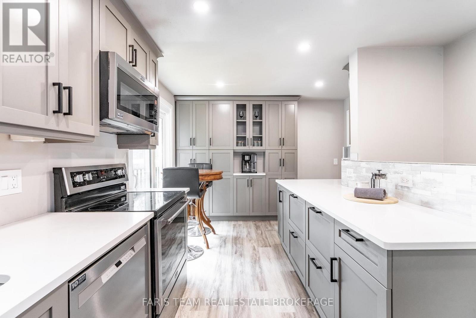 8304 County Road 169, Severn, Ontario  L0K 2B0 - Photo 7 - S12532378