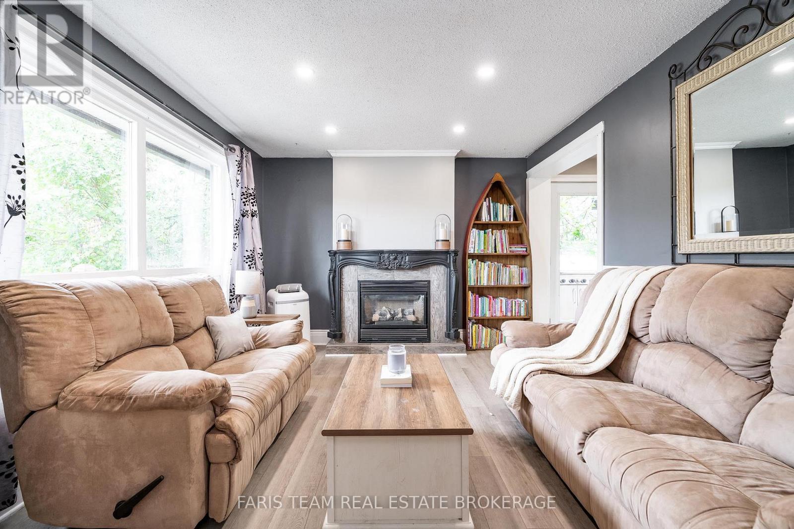 8304 County Road 169, Severn, Ontario  L0K 2B0 - Photo 9 - S12532378