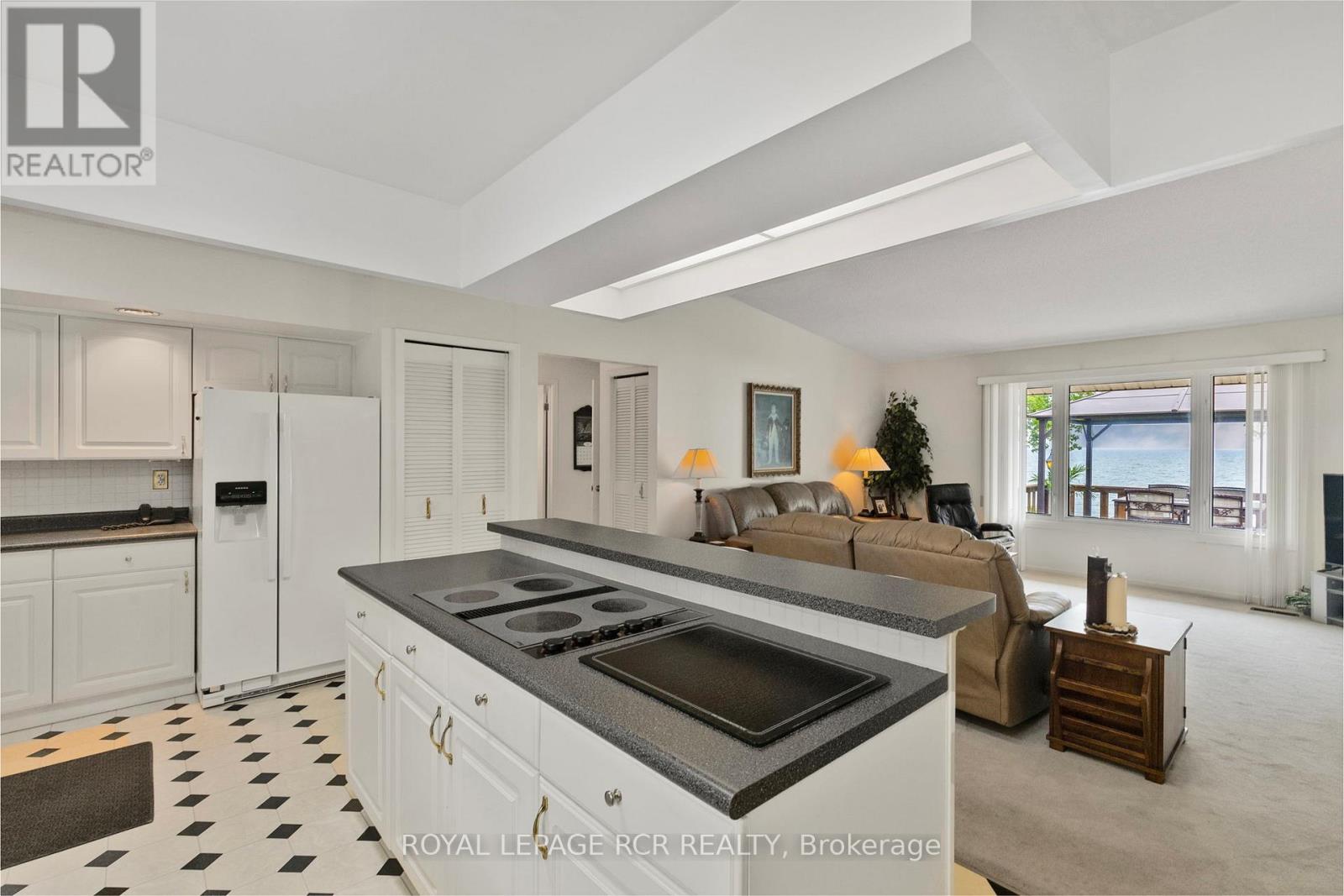 5 Park Lane, Ramara, Ontario  L0K 1B0 - Photo 23 - S12532412