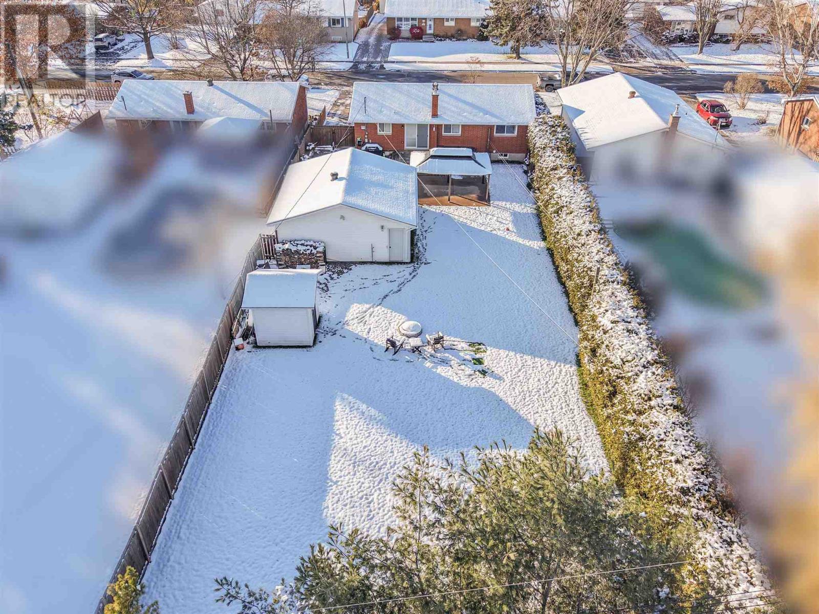 22 Lasalle Ct, Sault Ste. Marie, Ontario  P6B 4R6 - Photo 12 - SM253218