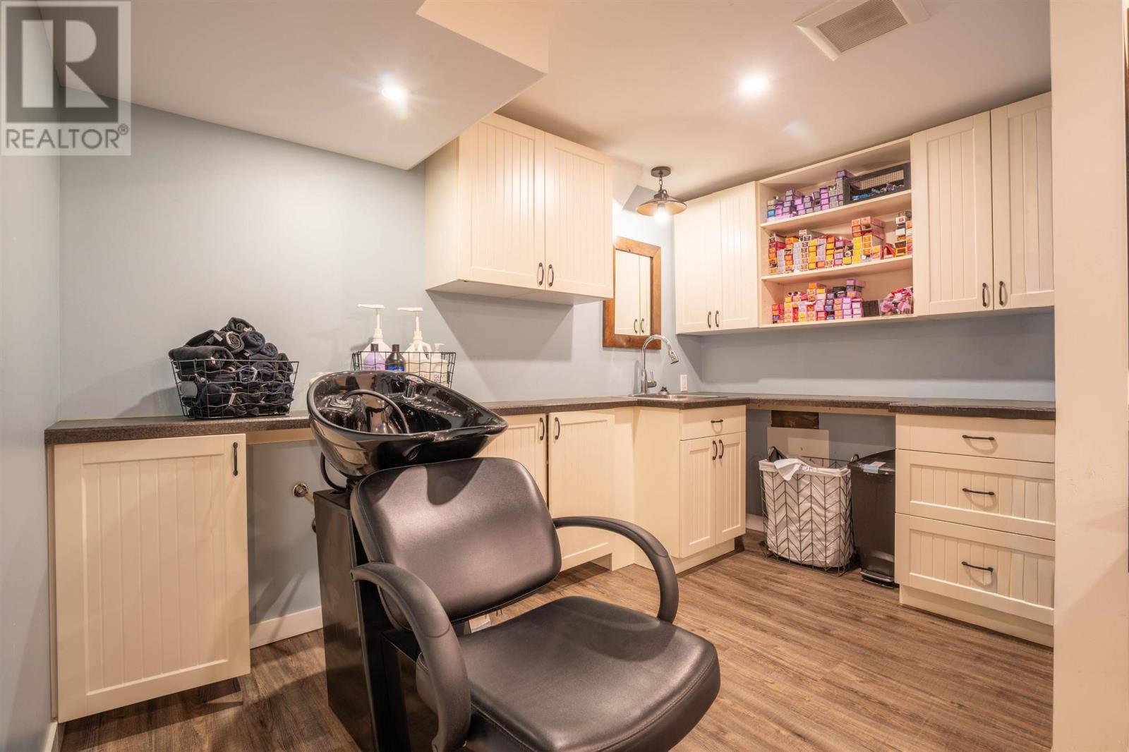 22 Lasalle Ct, Sault Ste. Marie, Ontario  P6B 4R6 - Photo 33 - SM253218