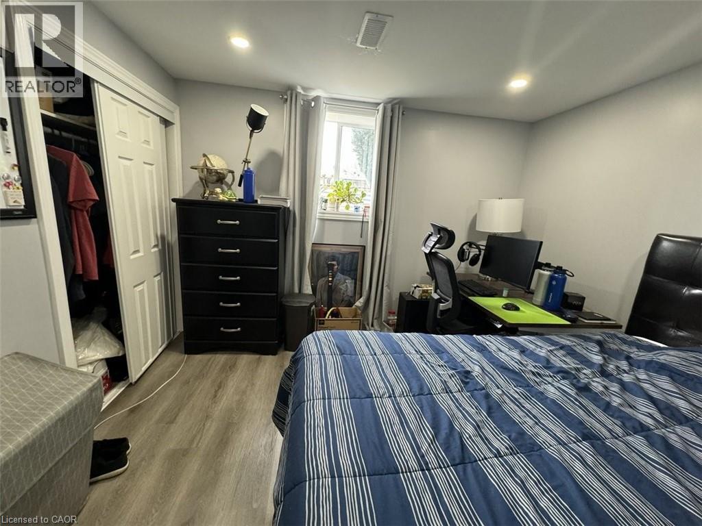 29 Birchcliffe Crescent Unit# 2, Hamilton, Ontario L8T 4K6 - Photo 2 - 40786804