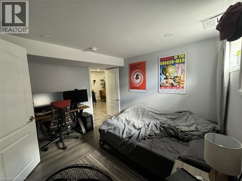 29 Birchcliffe Crescent Unit# 2, Hamilton, Ontario L8T 4K6 - Photo 3 - 40786804